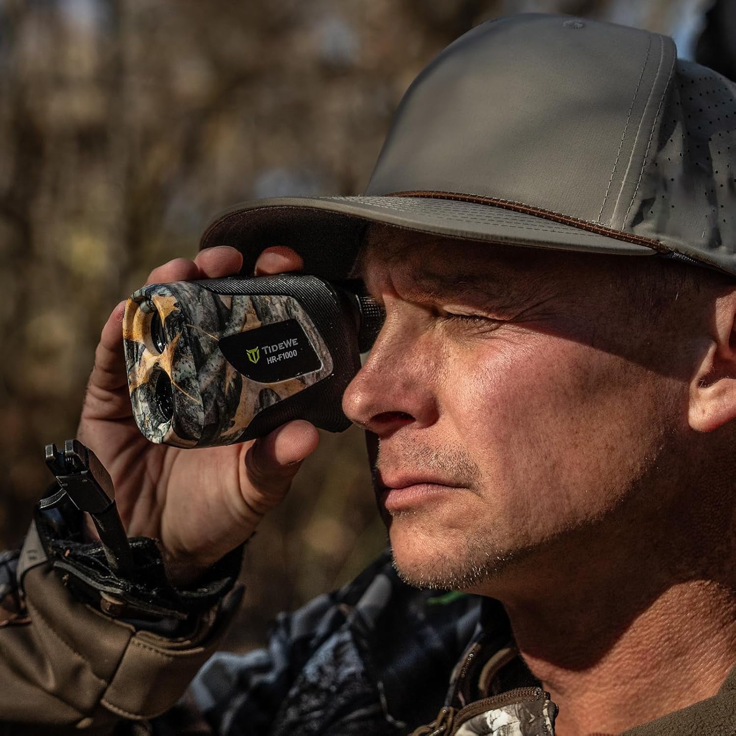 Hunting Rangefinder with Rechargeable Battery, 700/1000Y Camo Laser Range Finder 6X Magnification, Distance/Angle/Speed/Scan Multi Functional Water-Resistant Rangefinder with Case